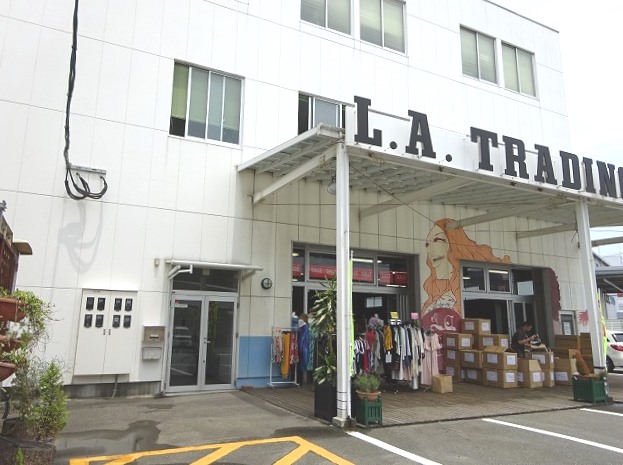 不動産　　事務所　　店舗　　路面店舗　　居抜店舗　箱崎　ゆめタウン博多